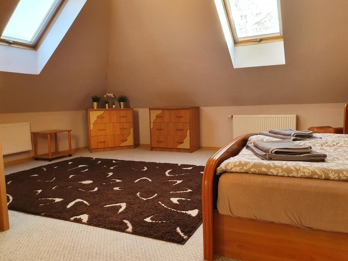 Mieszko Rooms Legionowo Esterno foto