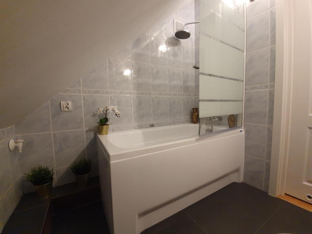 Mieszko Rooms Legionowo Esterno foto